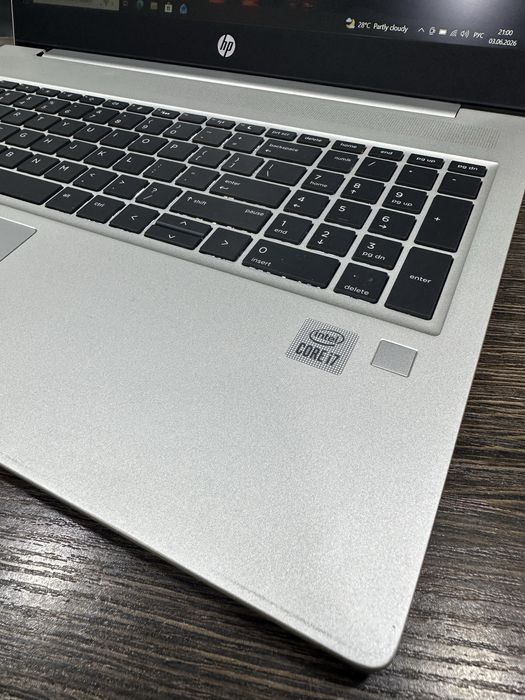 мощный 8-ядерный i7 ноутбук Hp ProBook 450 G7, для графики и офиса