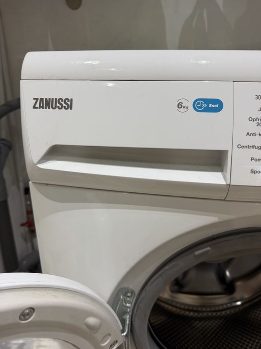 Пералня Zanussi