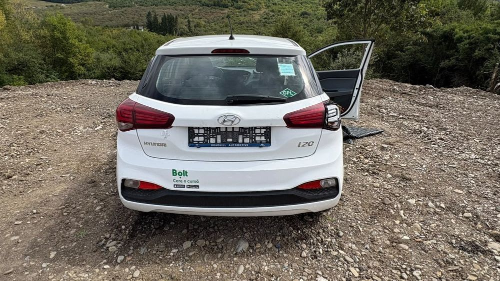 Dezmembrez Hyundai i20 II an 2020 1.2 benzina