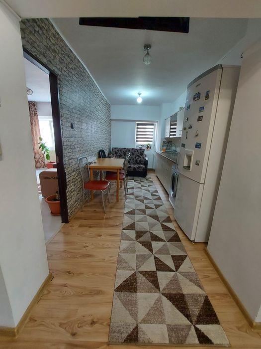 Vand apartament 2 camere ultracentral,  decomandat!