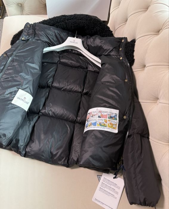 Дамски якета Moncler