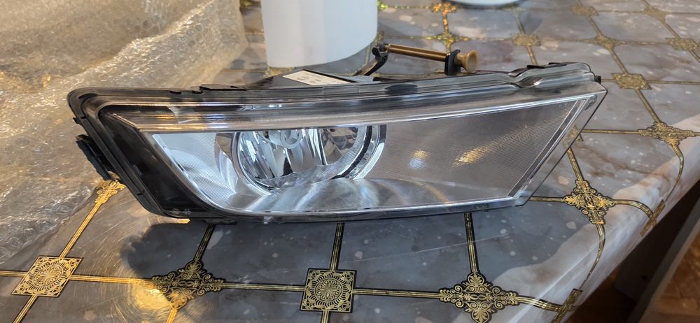 Vand halogen dreapta skoda octavia