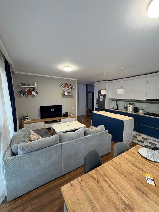 3 camere, 77mp, parcare sbt, persoana fizica, de la 1 iunie