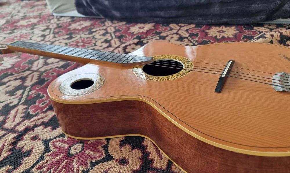 Китара Кремона Зорница