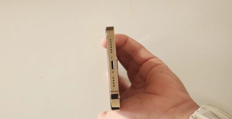 Iphone 12 pro max gold rangi sotiladi