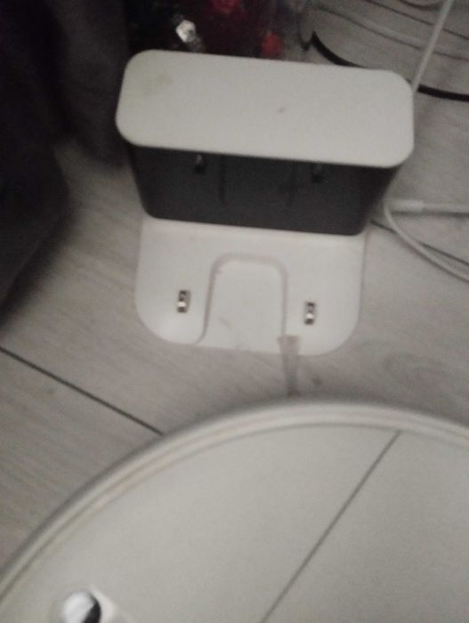 Пылесос робот продам