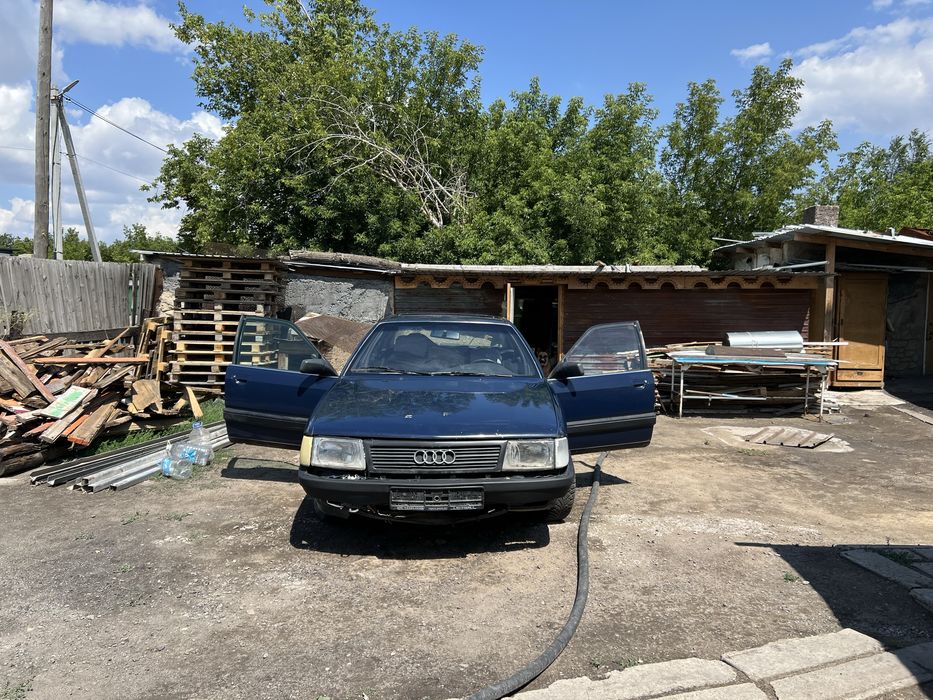 Ауди 100 продаю срочно