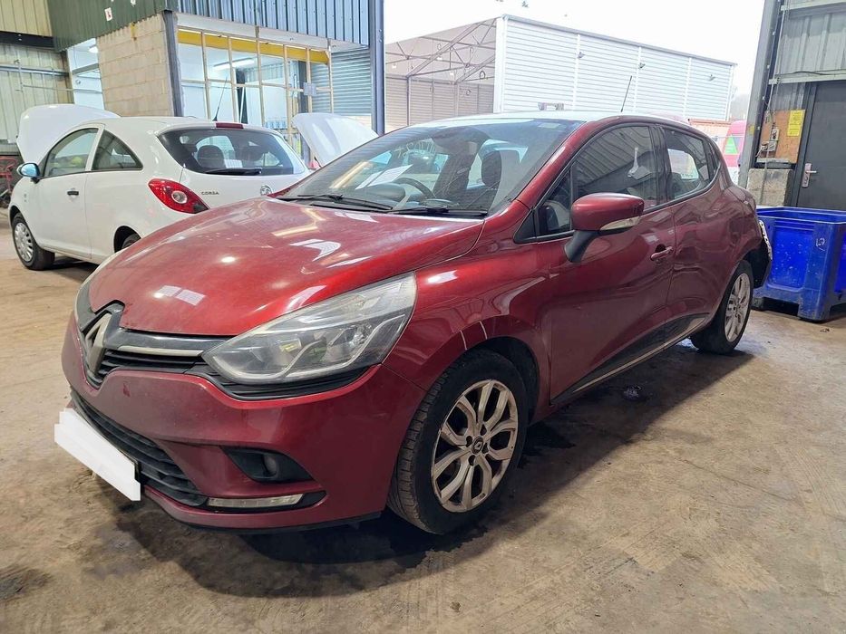 Capota Motor  Renault Clio 2017 Hatchback Rosu