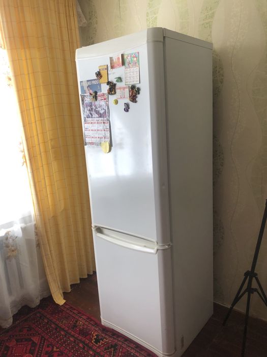 Холодильник Индезит в отличном состоянии