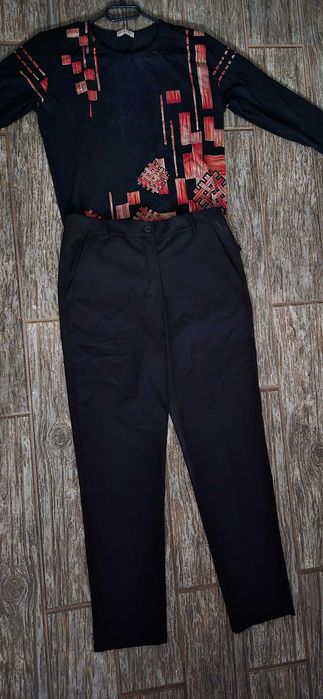 Pantaloni negri eleganti marimea L
