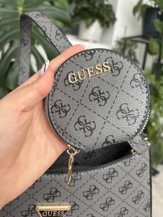Geanta Guess gri