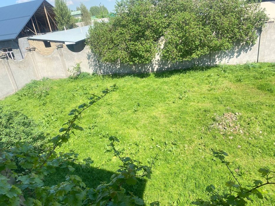 Уй сотилади. 10 сотих