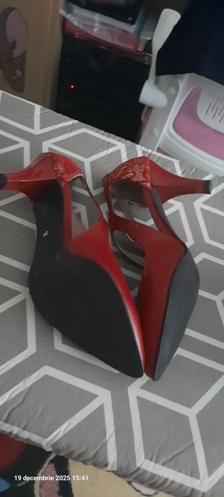 Pantofi piele naturala