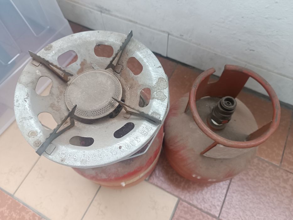 2бр Газови бутилки с котлон