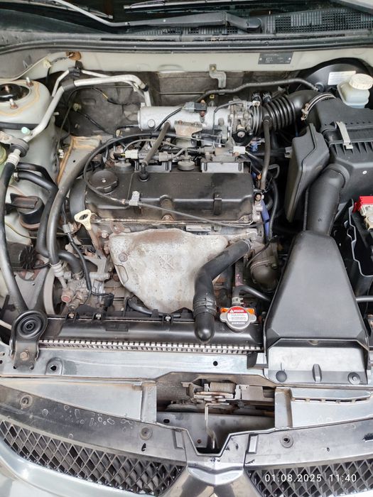 Продам машину Mitsubishi Lancer