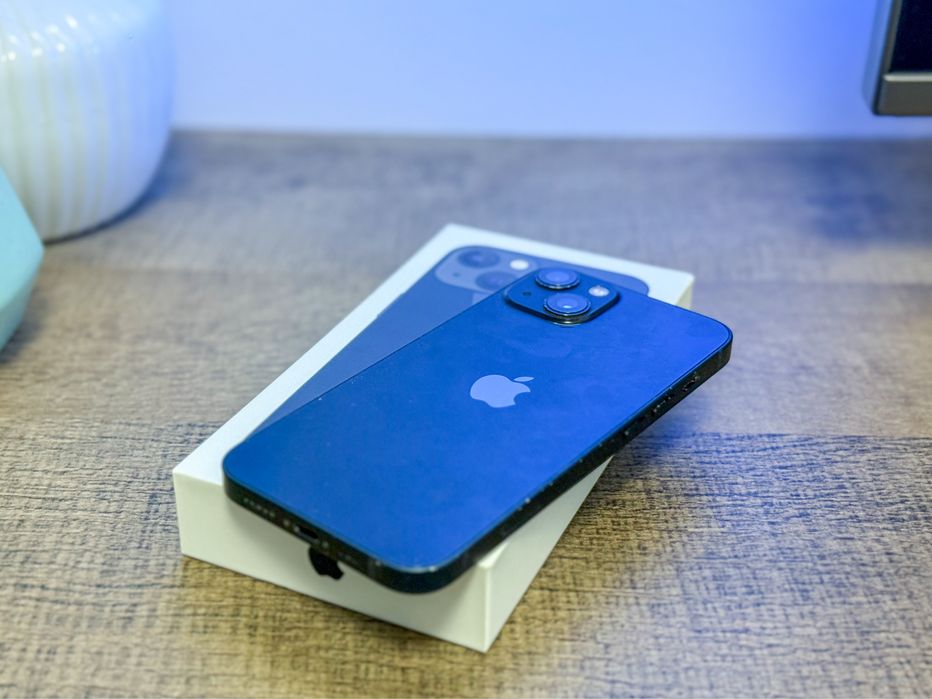 iPhone 13 Midnight 128GB Full Box