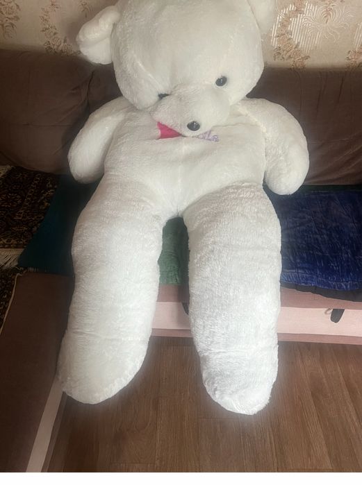 Продам медведя плюшевого