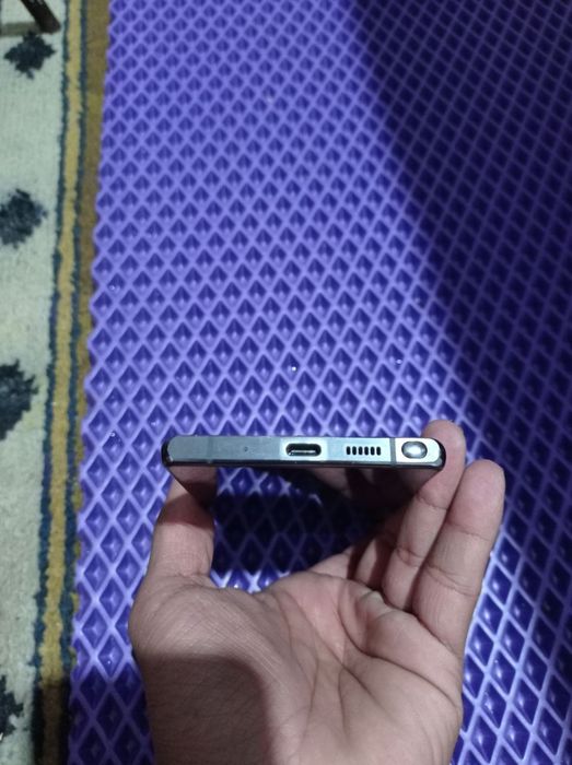 Самсунг нот 20 (8) 256гб