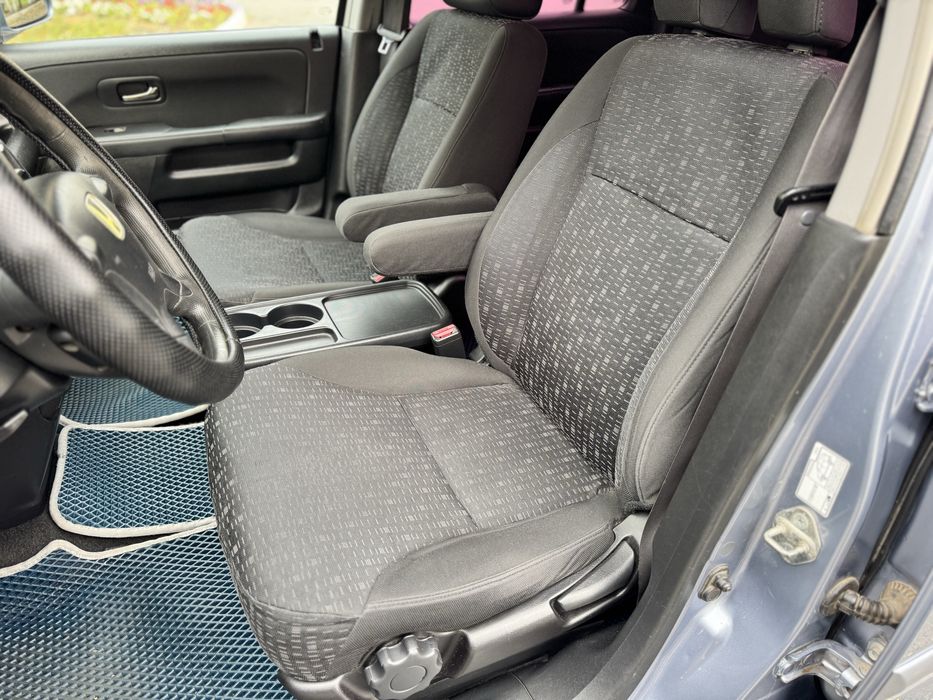 Продам отличную CRV
