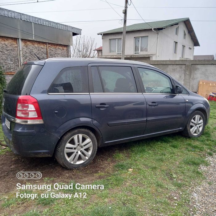 Vând Opel Zafira 2010, 1,7CDTI