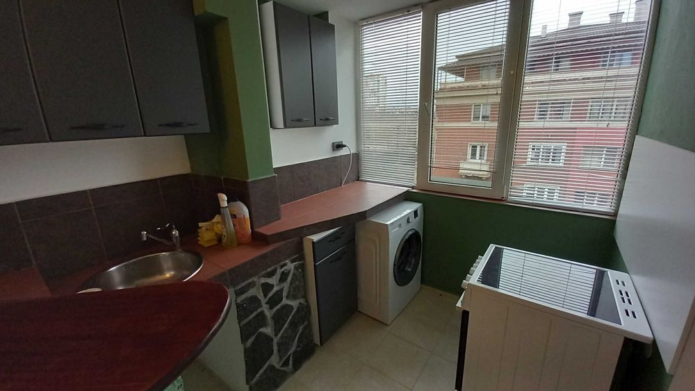 Дава се под наем Двустаен апартамент в София, Център - 72 кв.м за 498.27 € - Снимка #10