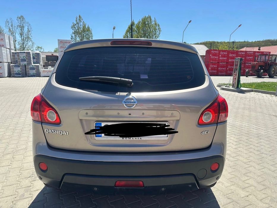 Vând Nissan Qashqai
