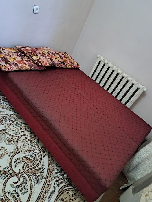 Продам 2 дивана б/у вхорошем состоянии