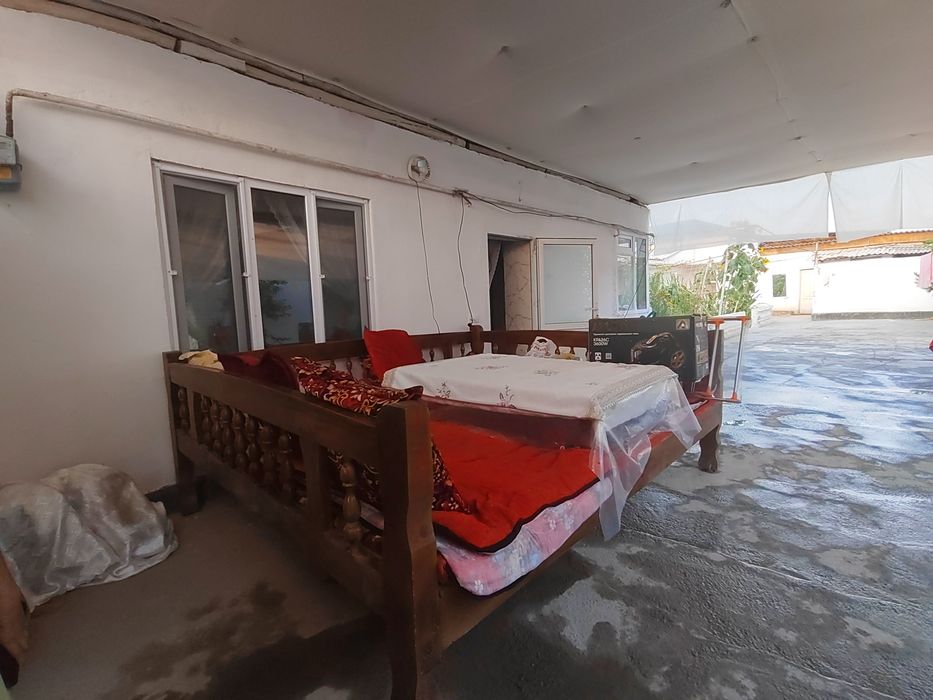 Срочно!!! 1-Беш бола ховли уй сотилади.