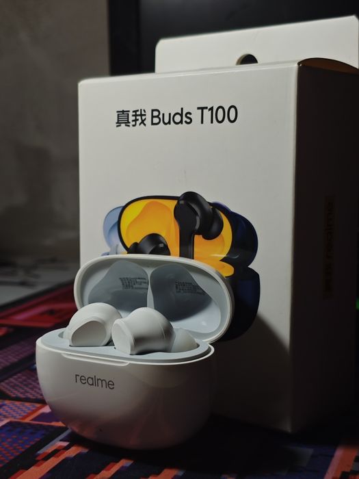 Realme buds t100 в отличном состоянии