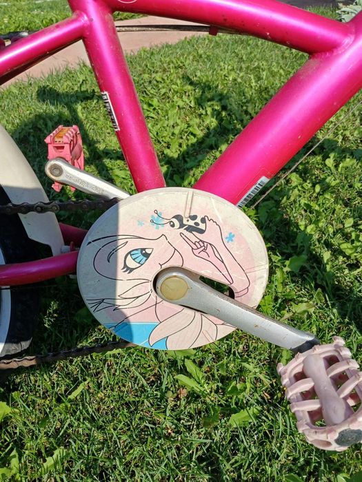 2 biciclete de vânzare, pentru fetițe