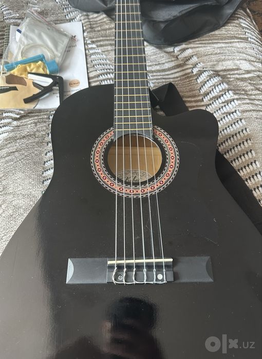 39 dyuymli klassik gitara, 6 torli