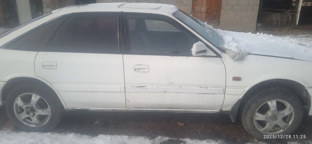 Продам Мазду на запчасти