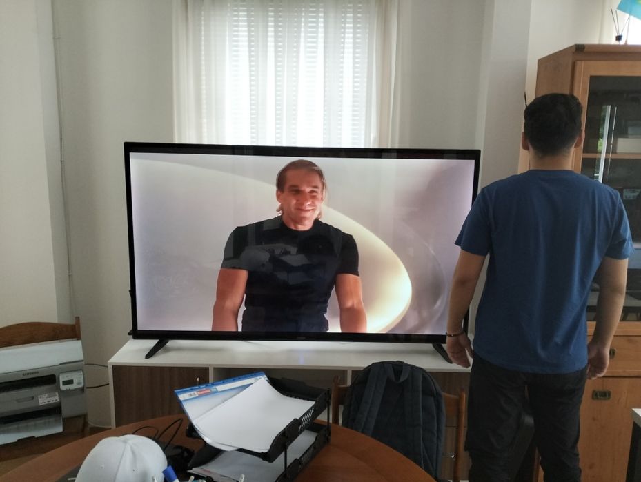 Телевизор Samsung OLED 191 см