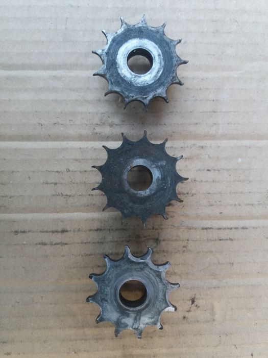 Pinion transmisie Jawa Babetta 207 sau 210