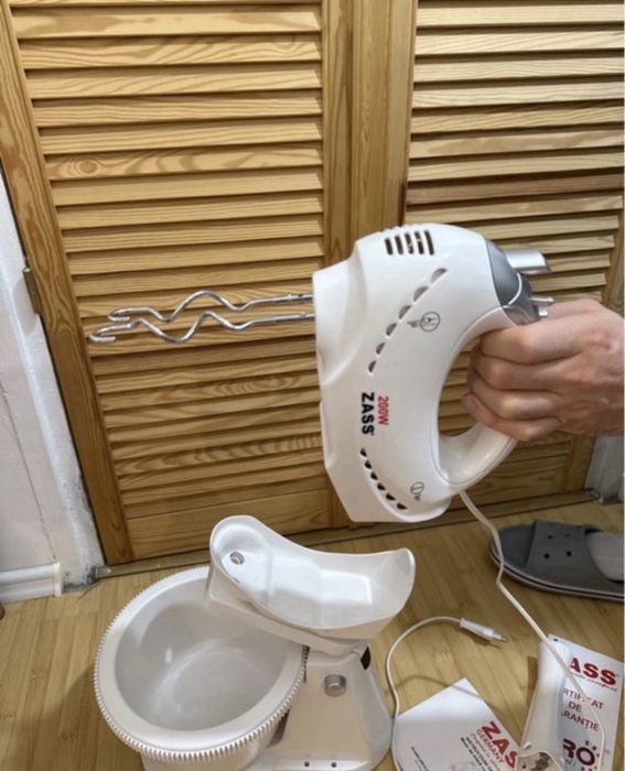 Mixer de mână Zass cu blender și vas