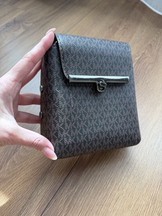 Дамска малка чанта Michael Kors