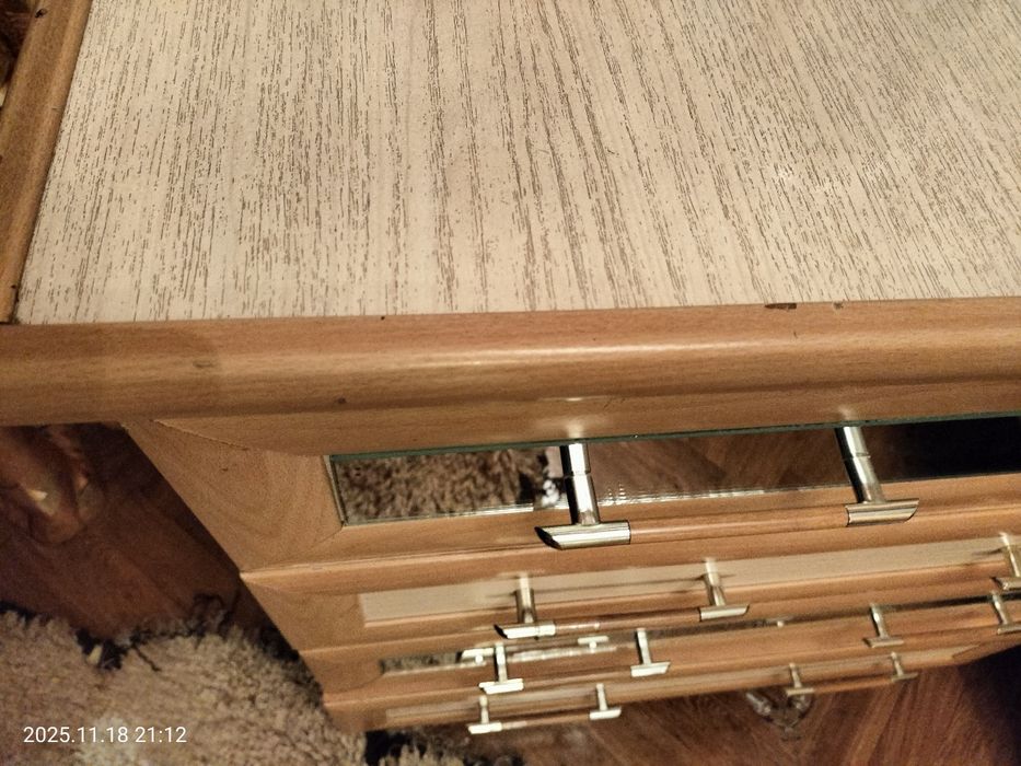 продам продам камот и туфли.