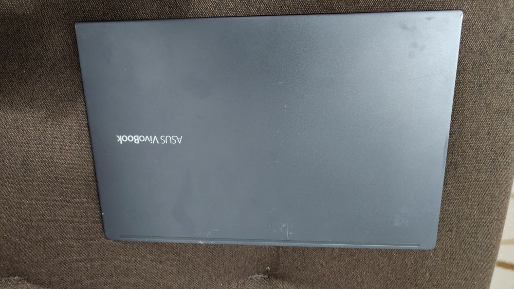 Asus Vivobook S433E / i3 -1115G4/ 8 GB RAM / ssd 128 GB/