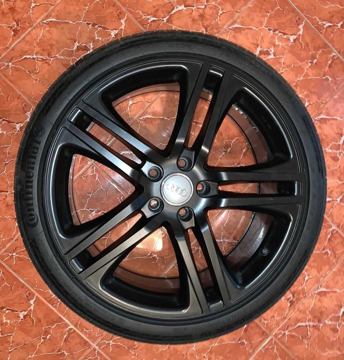 Jante Audi  R19 cu tot cu anvelope de vara