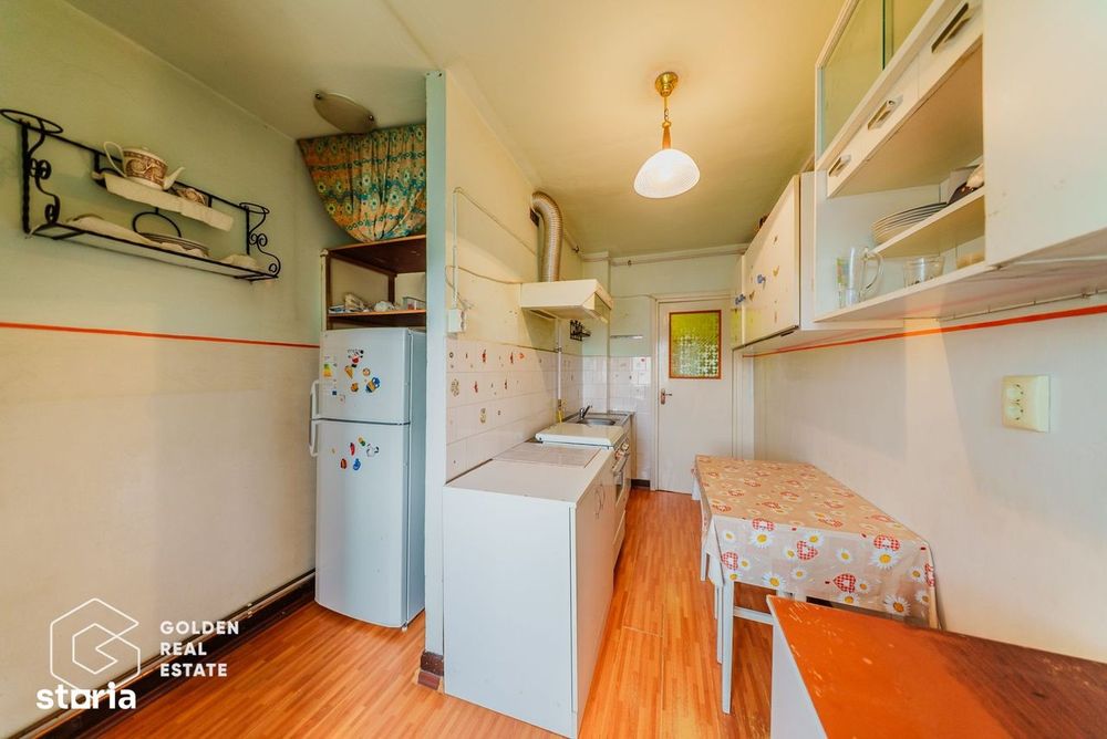 Apartament spatios cu 3 camere, Vlaicu Lebada, centrala proprie