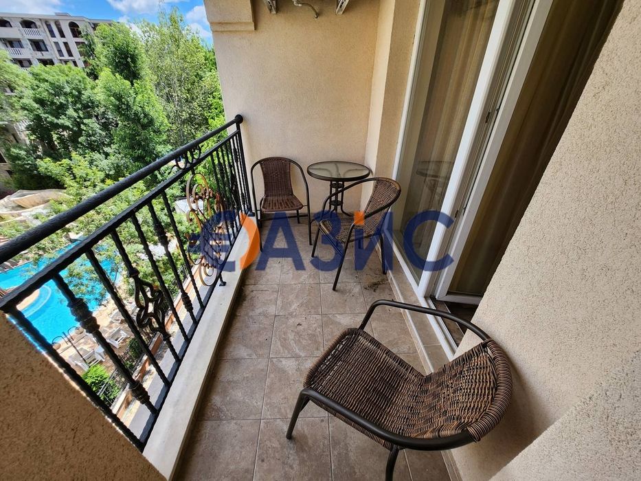 Продава се Двустаен апартамент в к.к. Слънчев бряг - 51 кв.м за 1216 €/кв.м - Снимка #7