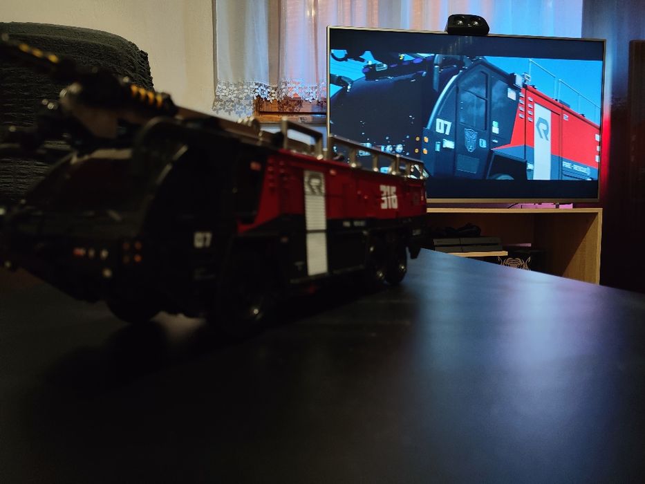 OV-01 BMB Оголемена Фигура на Sentinel Prime/Transformers