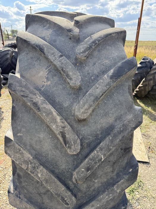 650/65r38 brigestone