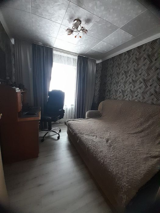 Продам 4х комнатную квартиру