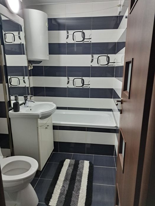Vând apartament 3camere 86000€ negociabil