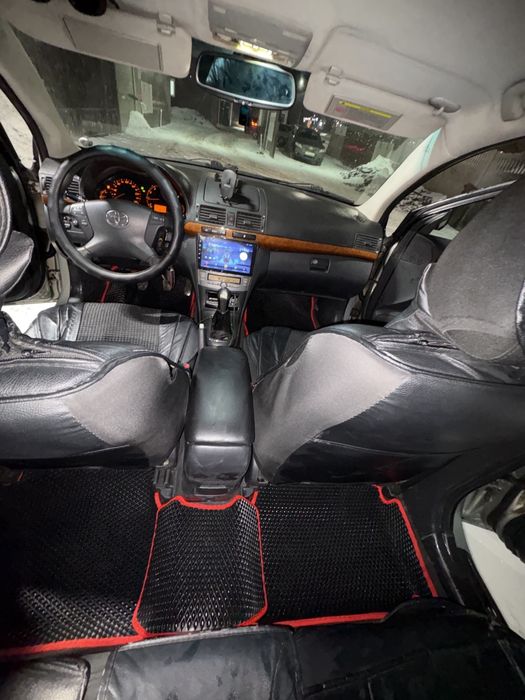 Продам тойоту авенсис 2007