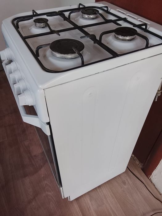 Газовая плита INDESIT