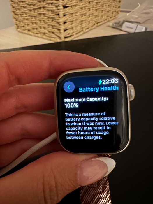 Apple Watch Series 9 41mm Starlight AI Starlight SL GPS - ОТЛИЧНО СЪСТОЯНИЕ