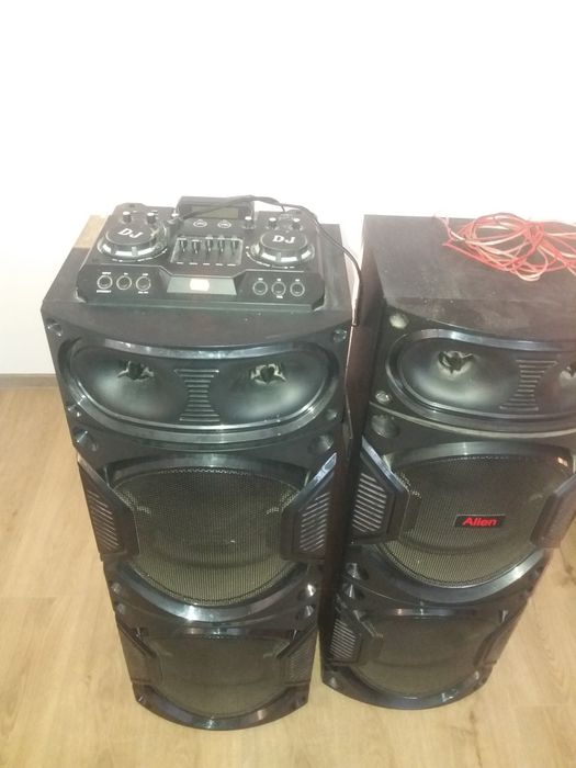 Doua boxe functionale