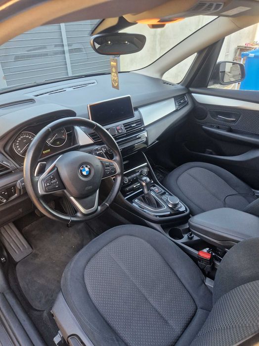 De Vanzare BMW 218D Xdrive